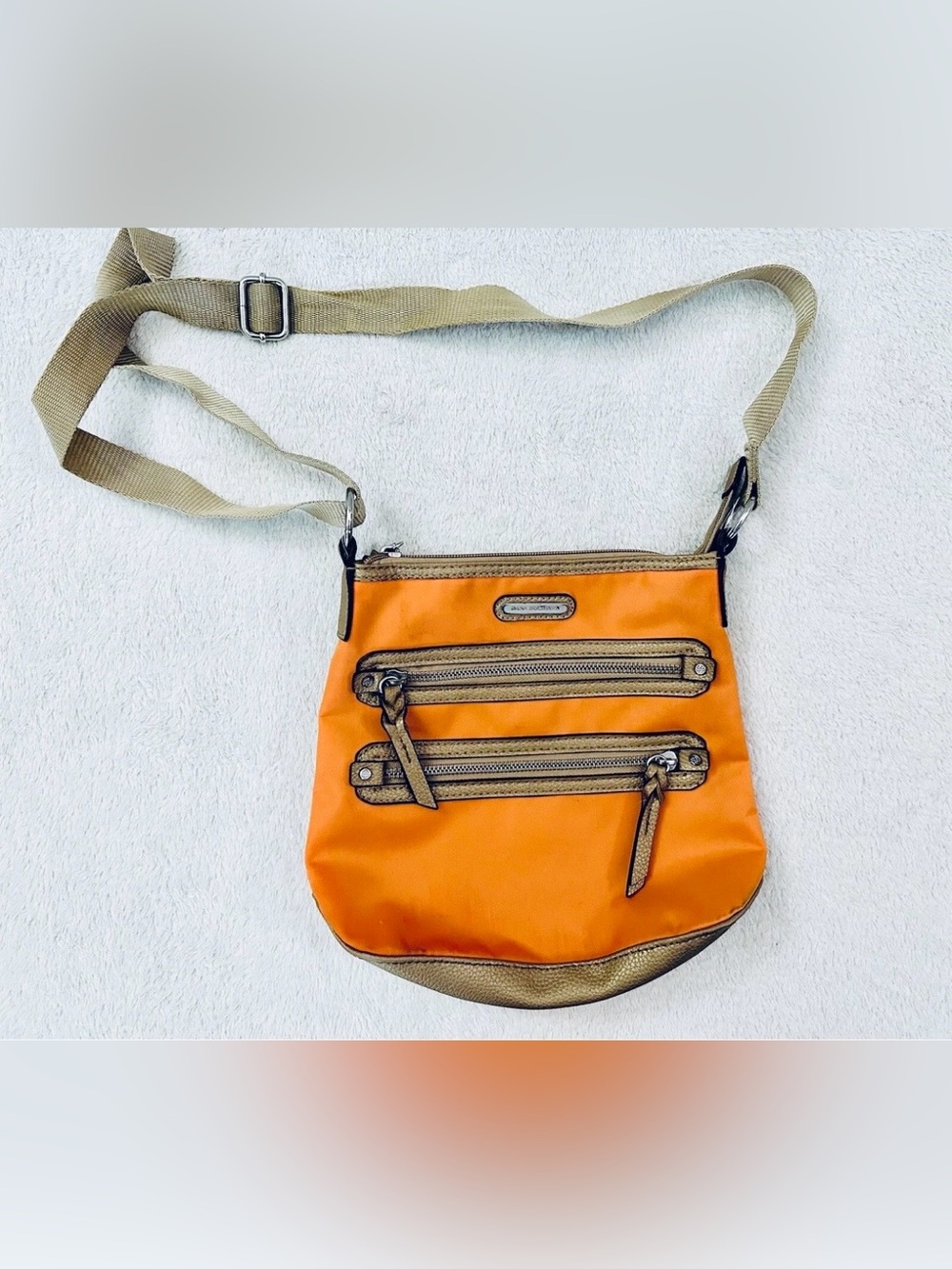 Dana Buchman Orange Purse Bag Crossbody Adjustable Shoulder Strap Excellent Cond